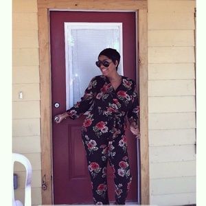 🌸🌺Floral Romper